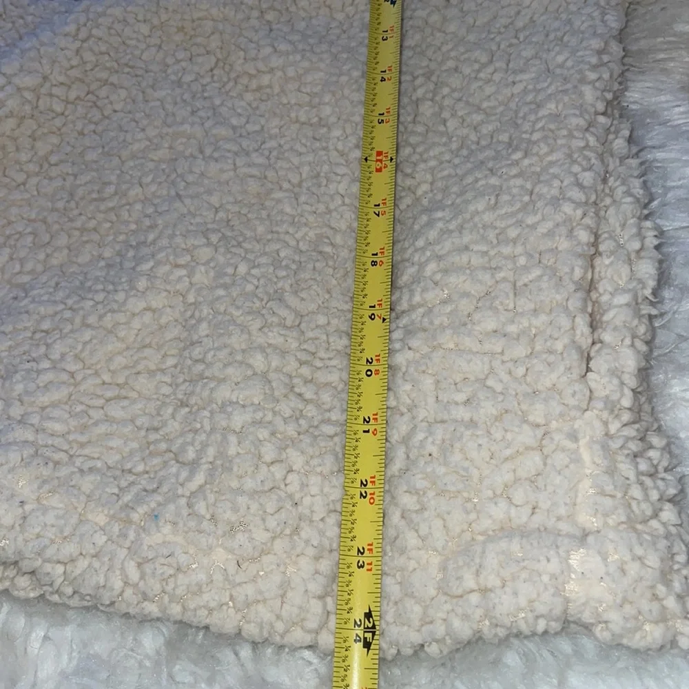 Thread & Supply 1/4 Zip Sherpa Jacket, Size L - Picture 5 of 11